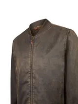 Chaqueta bomber de cuero sintético con efecto gastado, color marrón, cierre frontal completo y puños y cintura elastizados de rib.