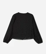 Blusa de crepé con estampado de lunares, diseño cruzado con escote en V, mangas largas con puños elásticos y lazo lateral ajustable. Incluye forro interno.