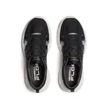 Zapatillas urbanas Merrell Clover Tech, color negro con detalles en gris y plateado, confeccionadas en malla y material sintético, con suela blanca de goma y tecnología FLEXconnect.