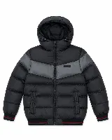 Campera puffer Mistral con capucha ajustable, diseño en bloques de color negro y gris, cierre frontal y parche con logo de la marca en el pecho.