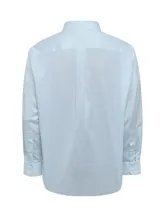 Camisa de manga larga RKF con estampado de rayas verticales finas en color azul sobre fondo blanco. Presenta cuello americano abotonado, bolsillo frontal en el pecho con logo bordado y puños ajustables con botones.