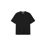 Remera Fear of God Essentials de corte oversize, color negro, con cuello redondo y mangas cortas.