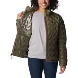 Campera técnica Columbia modelo Delta Ridge II, color verde oliva. Presenta diseño acolchado con tecnología HeatSeal sin costuras, cierre frontal completo, cuello alto con protector de barbilla y bolsillos laterales con cierre.