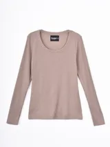 Remera de manga larga con cuello redondo, confeccionada en tejido de punto acanalado.