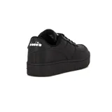 Championes casuales Diadora modelo Spitfire, color negro, de caña baja y estilo retro de skate. Presentan un diseño monocromático con el logo de la marca en el lateral.