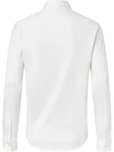 Camisa blanca de algodón orgánico, corte slim, manga larga, cuello clásico, cierre frontal con botones, bolsillo de parche en el pecho y logo de Calvin Klein.