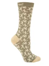 Pack de tres pares de medias de largo medio, confeccionadas en fibra de bambú y spandex, que ofrecen suavidad, frescura y propiedades antibacterianas.