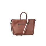 Cartera de formato amplio y estructurado, color marrón, con doble asa de mano y correa larga desmontable y regulable que permite llevarla al hombro o cruzada. Cuenta con cierre superior y aplique decorativo en el frente.