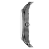 Reloj Armani Exchange modelo Dante con caja de acero gris de 42mm, esfera plateada con detalles en bordó y correa de acero gris.