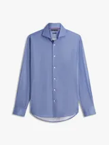 Camisa de manga larga azul con micro estampado texturizado, cuello clásico con tecnología Flex Collar y cierre frontal con botones.