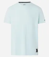 Remera deportiva de hombre en color rojo oscuro, con mangas cortas, cuello redondo y detalle de líneas negras en la manga. Confeccionada en poliéster con tecnología dry fit.