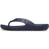 Ojotas Crocs modelo Classic Flip, color negro, fabricadas en material Croslite ligero y flexible, con diseño ergonómico y perforaciones para dijes Jibbitz.