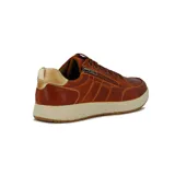 Zapato acordonado marrón de cuero con cierre lateral y detalles de costuras.