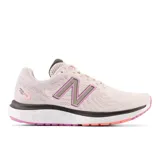 Championes de running New Balance Fresh Foam 680v7 para mujer, color rosa claro con detalles en gris, negro, naranja y fucsia. Confeccionados en malla técnica transpirable y amortiguación Fresh Foam de doble densidad.