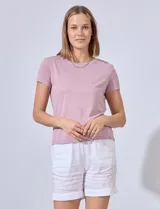 Remera de algodón color lila, marca Republic, de corte clásico y mangas cortas.