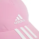 Gorra rosa de Adidas con logo y tres tiras blancas.
