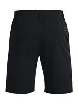 Short Under Armour de golf modelo UA Drive, color negro, de corte recto y frente plano. Confeccionado con tejido elástico con tecnología UA Storm que repele el agua, cintura elástica con agarre interno y cuatro bolsillos.