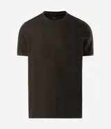 Remera de manga corta color verde militar, con cuello redondo y diseño de textura vertical acanalada, marca Marfinno.