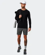Short deportivo gris Fabletics The Fundamental II, de diseño liso con cintura elástica y bolsillos laterales.