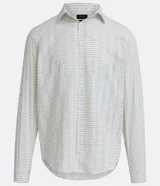 Camisa de corte comfort confeccionada en algodón texturizado con diseño de rayas horizontales finas. Presenta cuello camisero, manga larga con puños abotonados y cierre frontal con botones.