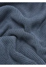 Sweater de punto con cuello redondo, diseño liso y puños y ruedo acanalados.