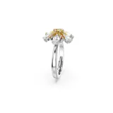 Anillo de cóctel Swarovski modelo Idyllia con diseño de flor, elaborado con zirconias amarillas y transparentes con baño de rodio. Presenta un efecto degradado.
