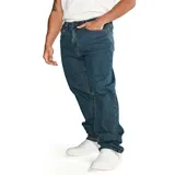 Pantalón de jean corte recto, color azul oscuro, con cinco bolsillos y cierre frontal con botón y cremallera.