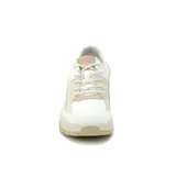Zapatillas urbanas Caterpillar Watchful, color blanco y beige, con capellada de cuero, forro de nylon suave y transpirable, plantilla de espuma EVA con tecnología NXT para control de olor y suela de goma durable.