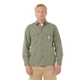 Camisa de manga larga Rip Curl en color verde militar, confeccionada en tejido con textura tipo ripstop. Presenta cuello clásico, cierre frontal con botones y dos bolsillos frontales con solapa, uno de ellos con detalle de logo bordado.