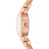 Reloj analógico Michael Kors de la colección Gramercy, con caja redonda de 22 mm y pulsera de acero inoxidable tipo brazalete flexible. Presenta un diseño minimalista en tono oro rosa con esfera a juego.