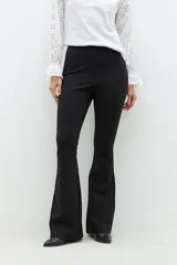 Legging negro de corte Oxford.