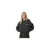 Campera de Eme Studios modelo Pathos Shadow Coat, color negro con cierre frontal y bolsillos en el pecho, cuello camisero y puños ajustables con broches metálicos.