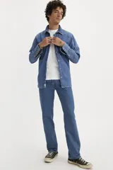 Jean Levi's 501 Original Button Fly, color azul medio, de corte recto y tiro medio, con cierre de botones.