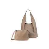 Cartera de hombro tipo hobo en símil cuero color negro, de diseño amplio y correa integrada.