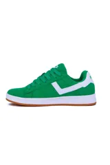 Championes deportivos Pony modelo Square para mujer, color verde con detalles en blanco y suela de goma marrón.
