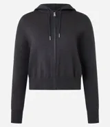 Campera de punto azul marino, con capucha ajustable con cordón, cierre frontal de cremallera y bajo ajustado.