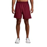 Short de running Saucony Outpace color bordó con detalles en negro.