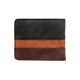 Billetera Maui and Sons con diseño de bloques de color negro, marrón y tostado.