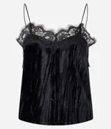 Blusa de terciopelo negro con breteles finos y escote decorado con encaje delicado. Presenta un corte fluido y elegante.