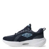 Championes deportivos Umbro modelo Aerorun, color negro con detalles en verde menta y suela blanca. Presentan diseño de malla transpirable, cierre con cordones y logo de la marca en el lateral.