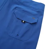 Short de baño negro con cordón ajustable en la cintura y logo de la marca en la pierna izquierda.