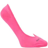 Medias invisibles de corte bajo, color fucsia, con silicona antideslizante en el talón para mayor sujeción.
