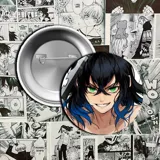 Pin metálico con la imagen de Tanjiro Kamado, personaje del anime Kimetsu no Yaiba.