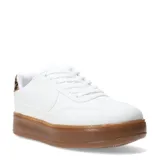Championes urbanos de mujer con diseño de plataforma, color blanco con suela de goma color caramelo y detalle de estampado animal print en el talón.