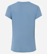 Remera deportiva Get Over de corte regular, confeccionada en tejido de poliamida con textura tipo crepé. Presenta cuello redondo, mangas cortas y estampa frontal con la palabra 'Athleisure'.