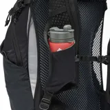 Mochila técnica Columbia de 30 litros en color negro, diseñada para senderismo y actividades al aire libre. Cuenta con respaldo de malla transpirable, estructura de acero elástico, sistema de compresión lateral, múltiples bolsillos organizadores, compartimento para bolsa de hidratación y cinturón lumbar ajustable.