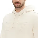 Hoodie negro de algodón orgánico con capucha y bolsillo canguro frontal. Presenta el logo 'EA7' en relieve en el pecho y una etiqueta pequeña con el logo en la capucha.