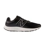 Championes de running New Balance 520v8, color negro con logo plateado y suela blanca.