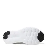 Championes New Balance 411 V3 para hombre, color gris claro con detalles en negro y blanco.