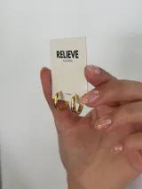 Par de aros tipo argolla de plata 925 bañados en oro.